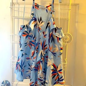 JLo tank 🧡💙🤍🖤